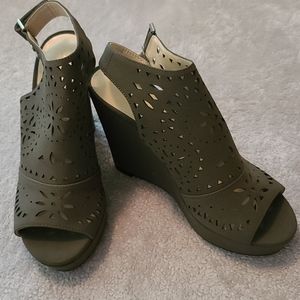 Marc Fisher platform wedges